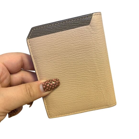 L'arcobaleno Two-Tone Slim Wallet With Snap Closure & Zipper Pocket - Picture 1 of 4